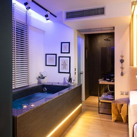 Sks Luxury Suites & Rooms Paralía 외부 사진