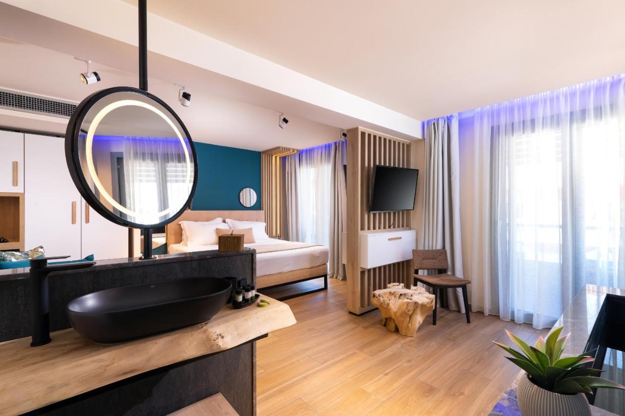 Sks Luxury Suites & Rooms Paralía 외부 사진